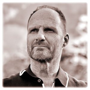 John Ireland
